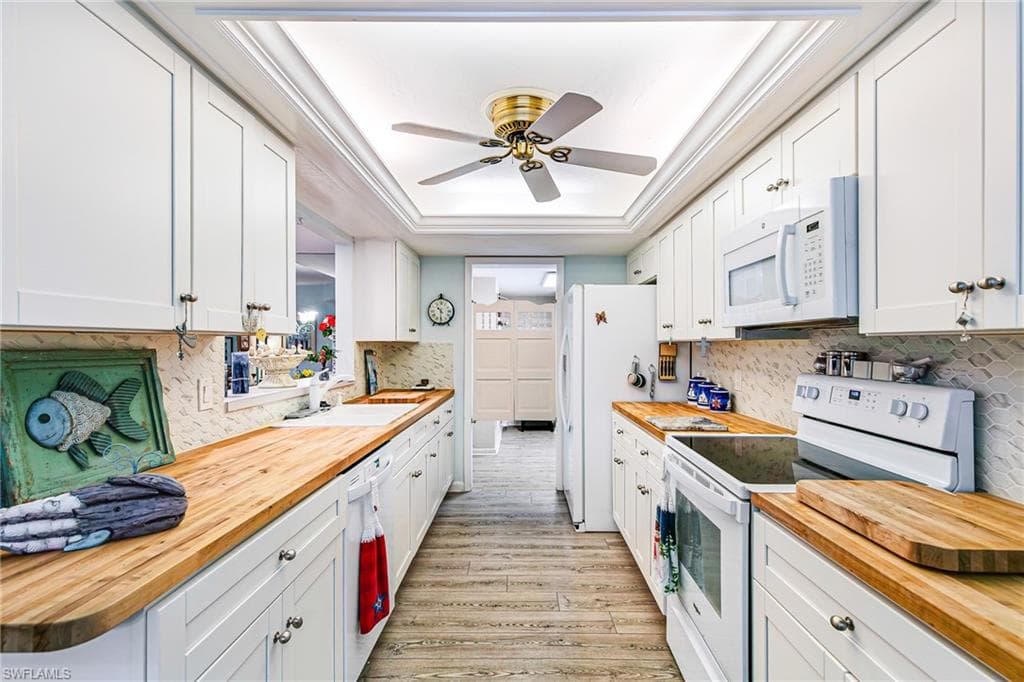 7161 Golden Eagle CT 1011-16