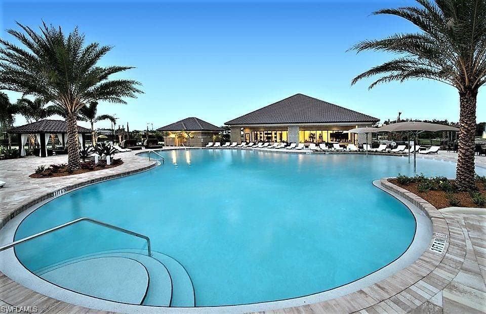 13561 Villa Di Preserve LN-19