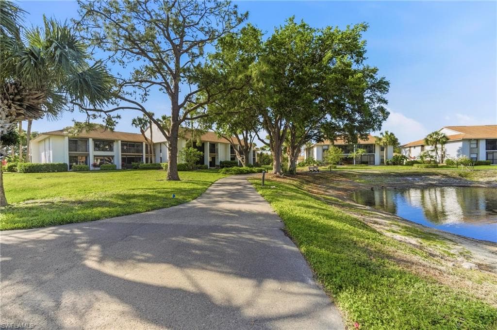517 Lake Louise CIR 103-29