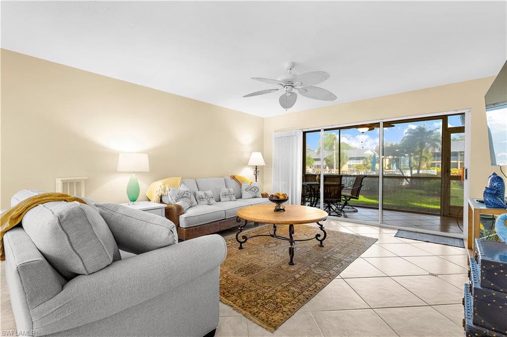 1190 Yesica Ann CIR B101-16