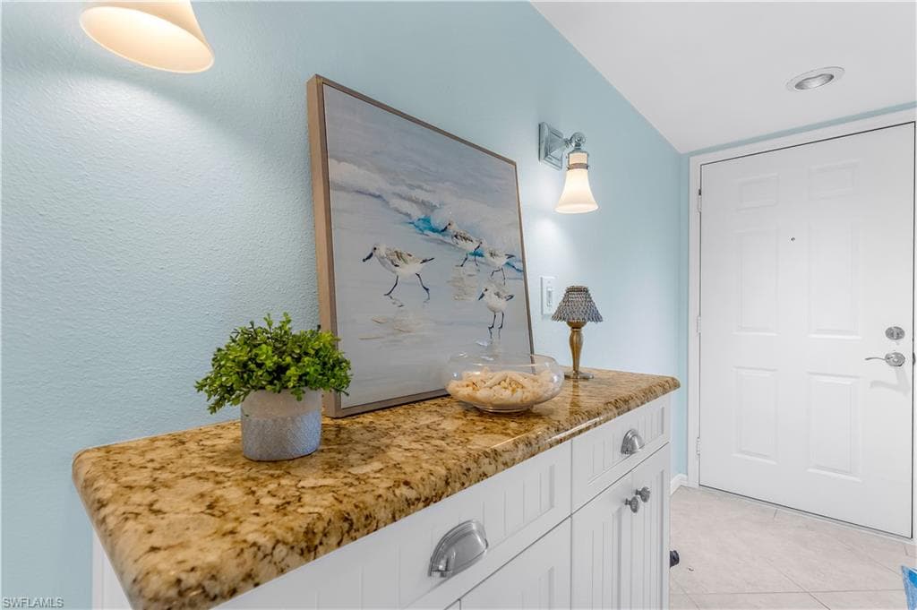 1190 Yesica Ann CIR B101-7