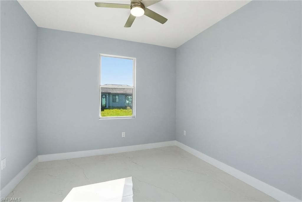 429 Palmyra AVE-27
