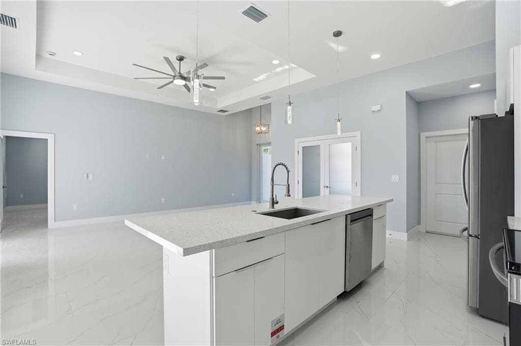 429 Palmyra AVE-12