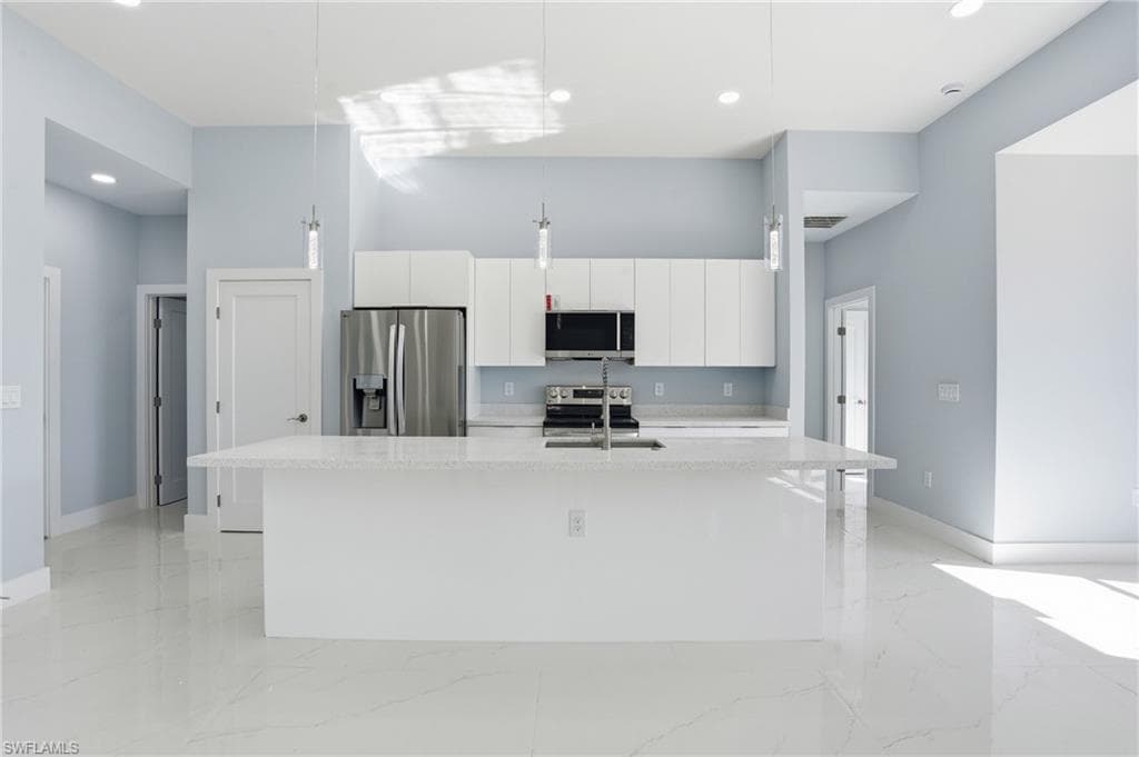 429 Palmyra AVE-9