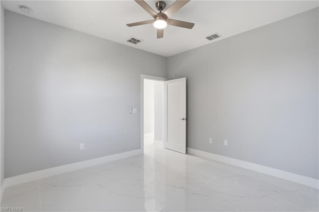 429 Palmyra AVE-25