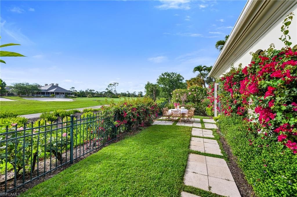 2595 Twinflower LN-5