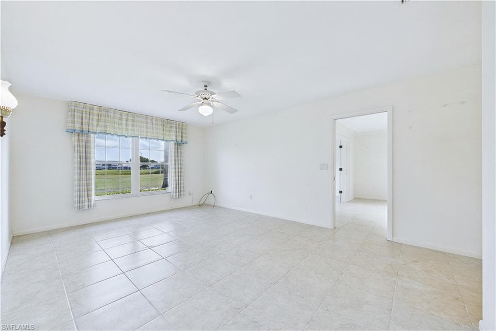 1255 N Brandywine CIR-13