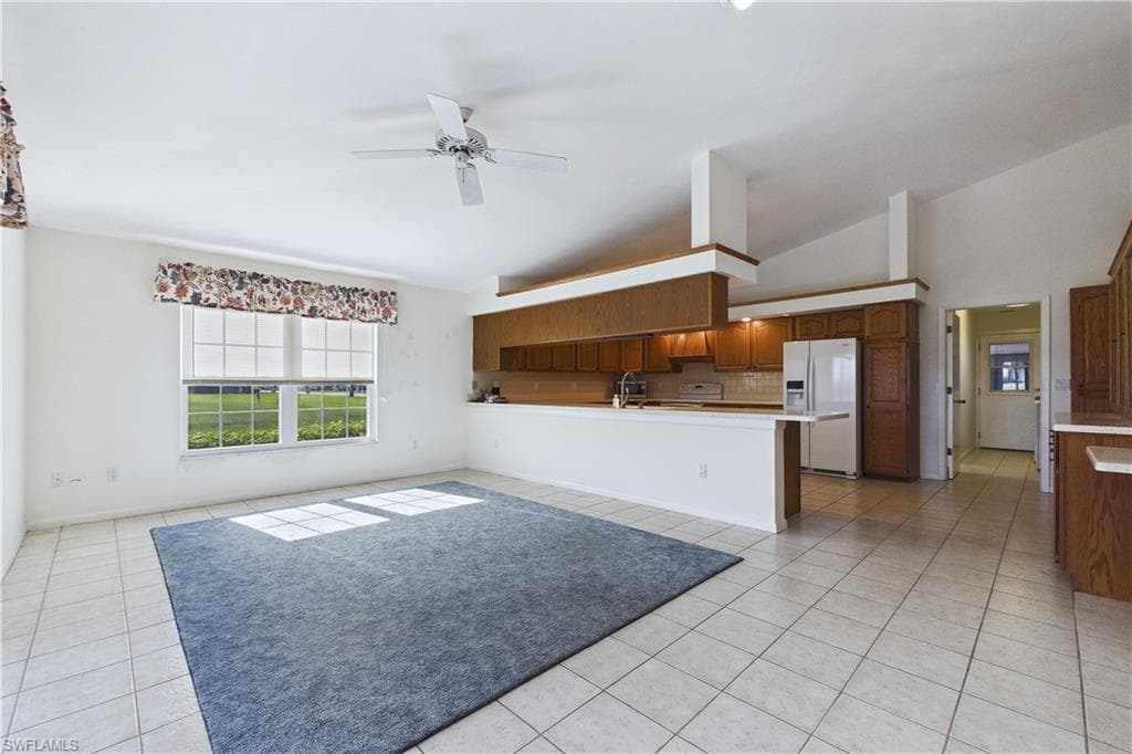 1255 N Brandywine CIR-15