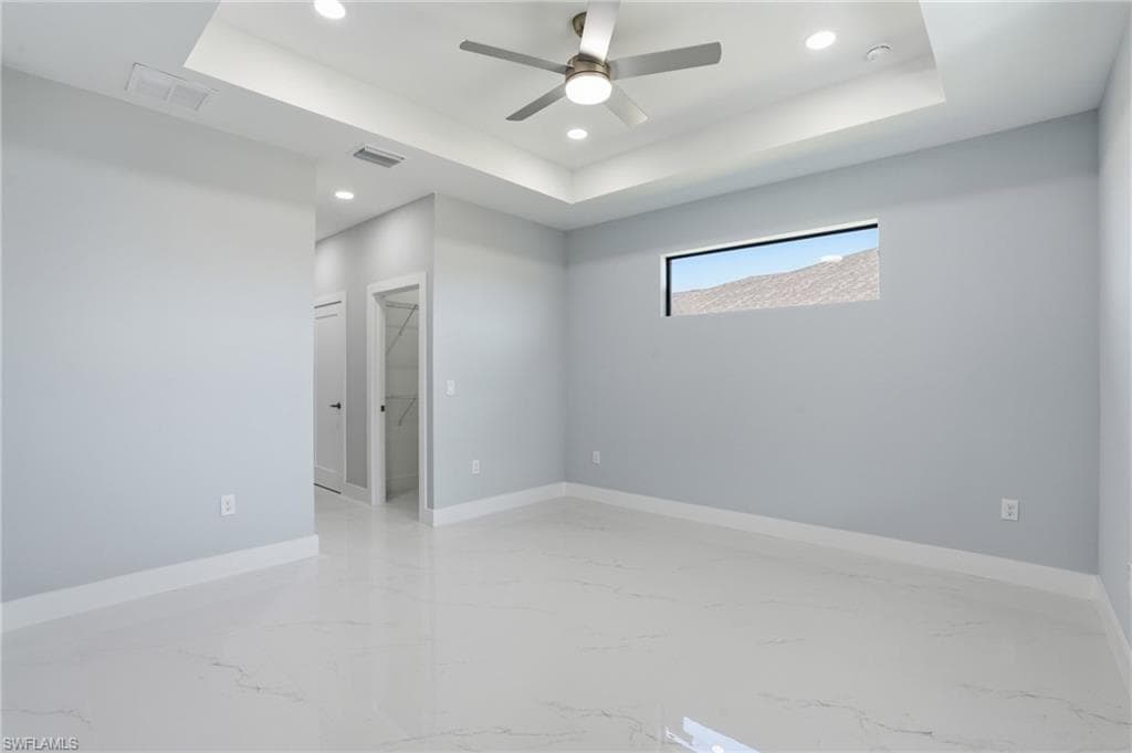 431 Palmyra AVE-16