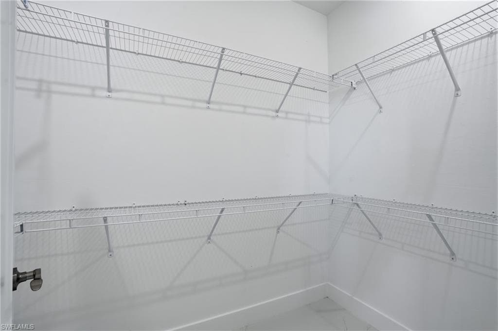 431 Palmyra AVE-22