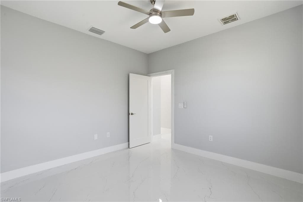 431 Palmyra AVE-28