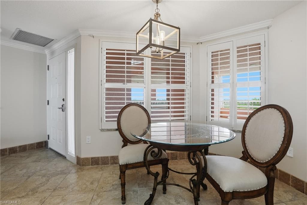 260 Barefoot Beach BLVD 304-2