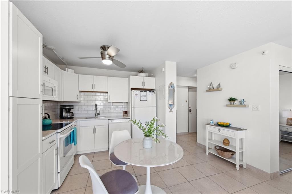 8701 Estero BLVD 507-22