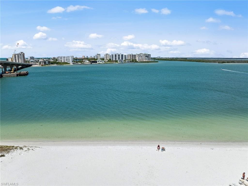 8701 Estero BLVD 507-34