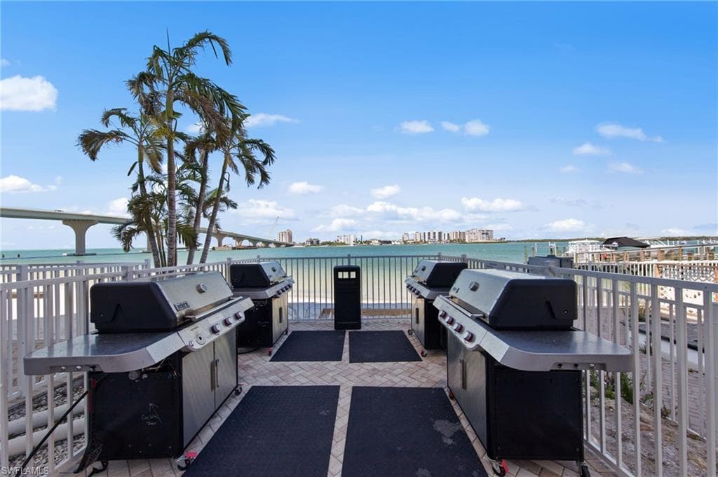 8701 Estero BLVD 507-44