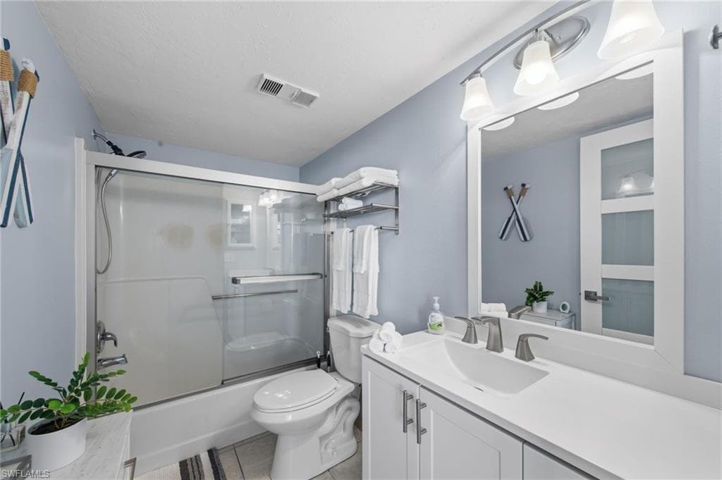 8701 Estero BLVD 507-21