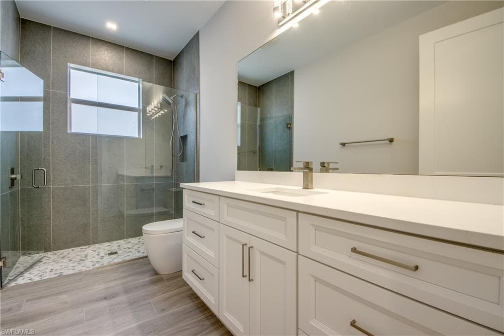 5125 Avalon DR-25