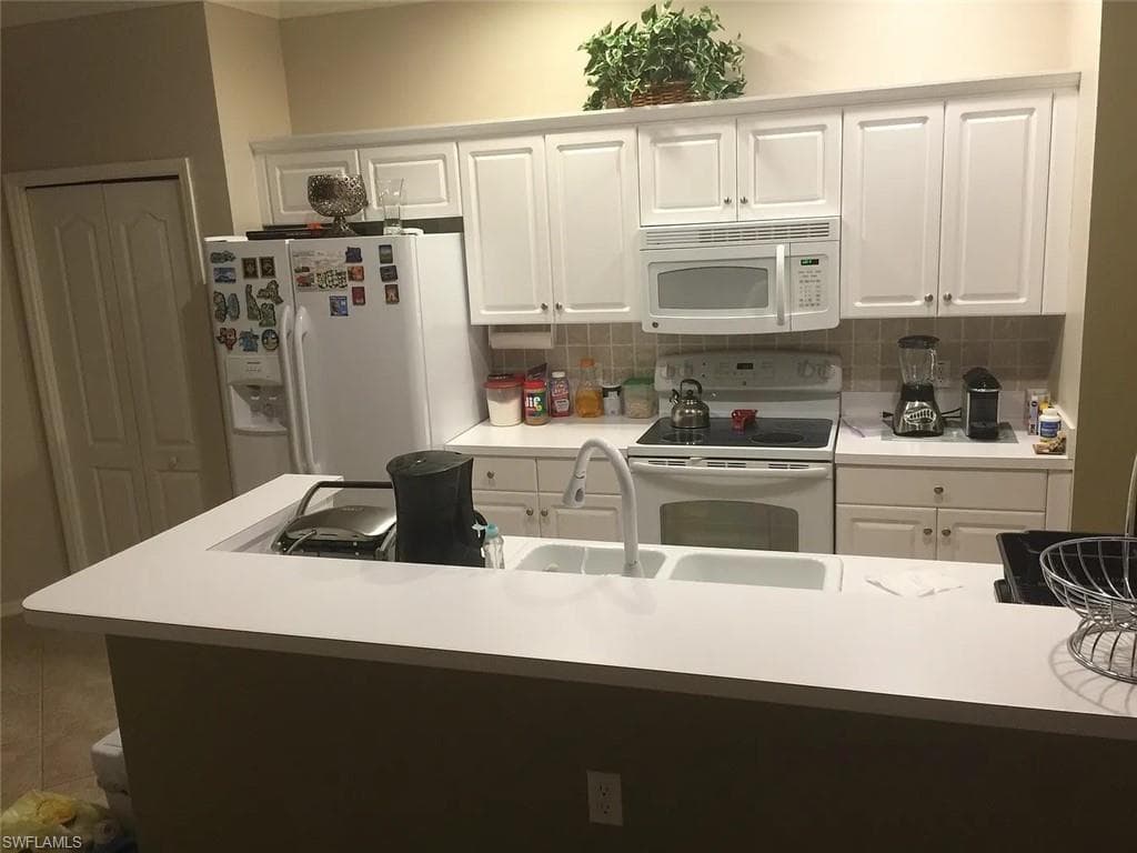 2740 CYPRESS TRACE CIR 2738-2