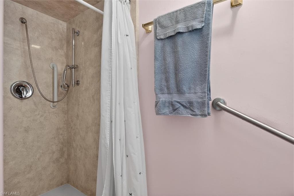 5148 Fairfield DR-16