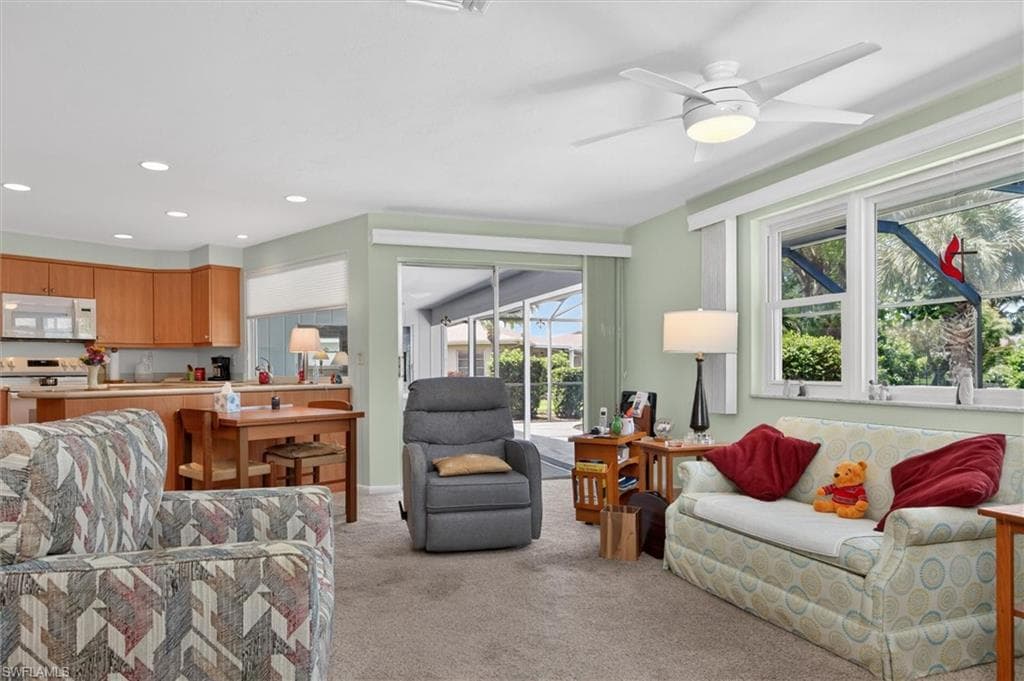 5148 Fairfield DR-11