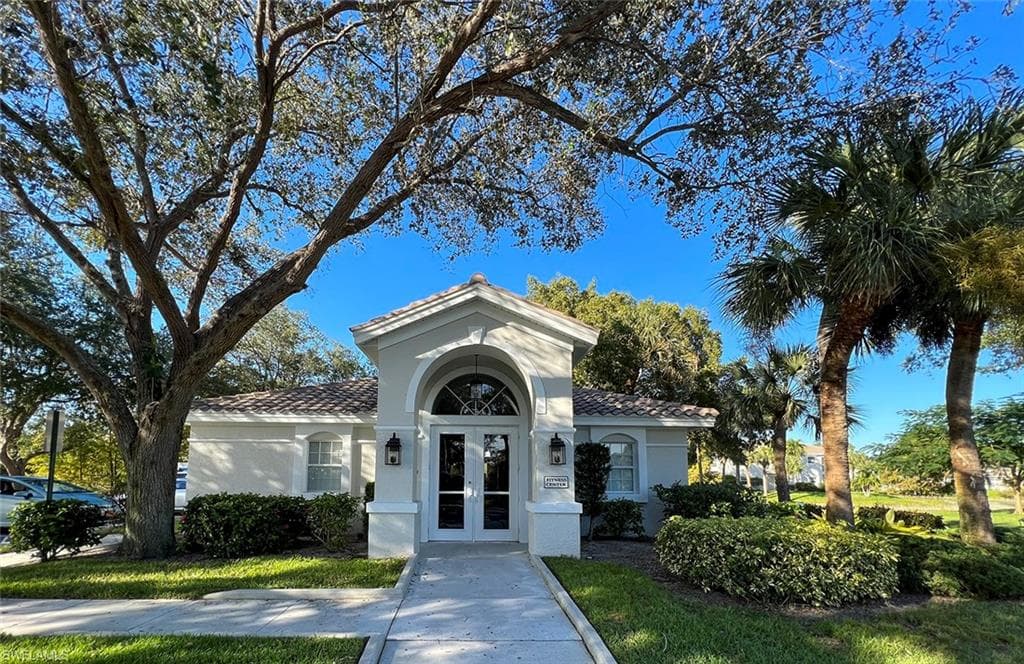 6816 Satinleaf RD S 102-29