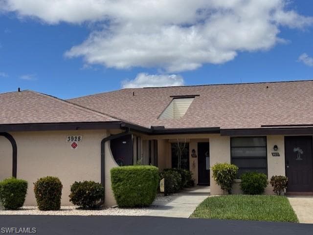 3928 SE 11th PL 401-2