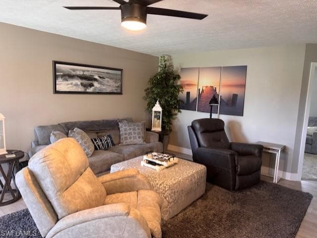 3928 SE 11th PL 401-6