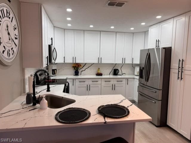3928 SE 11th PL 401-1