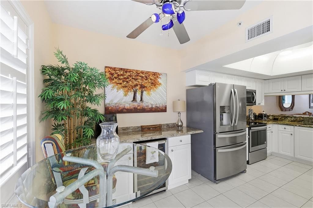 19880 Breckenridge DR 204-4