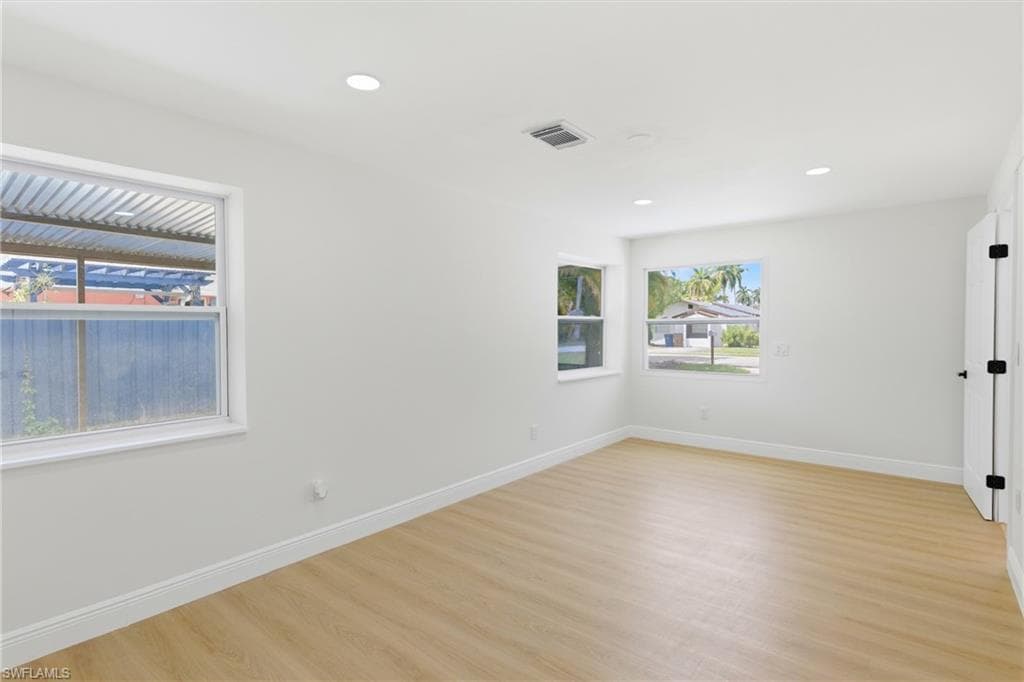 363 New York DR-16