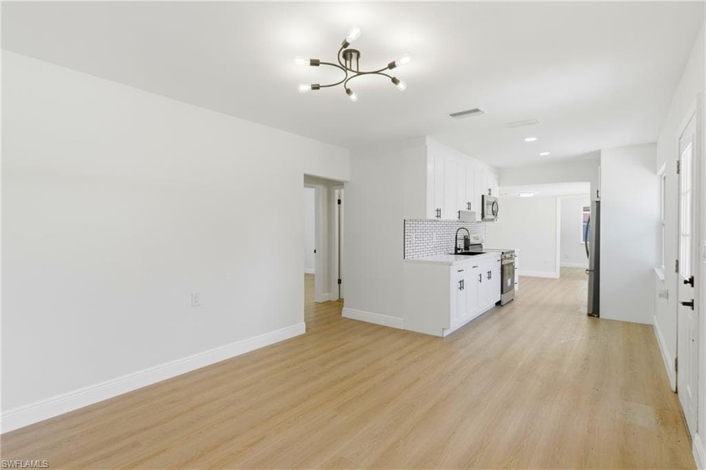 363 New York DR-7