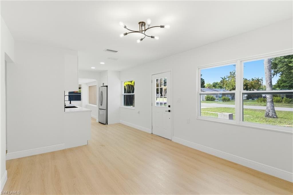 363 New York DR-9