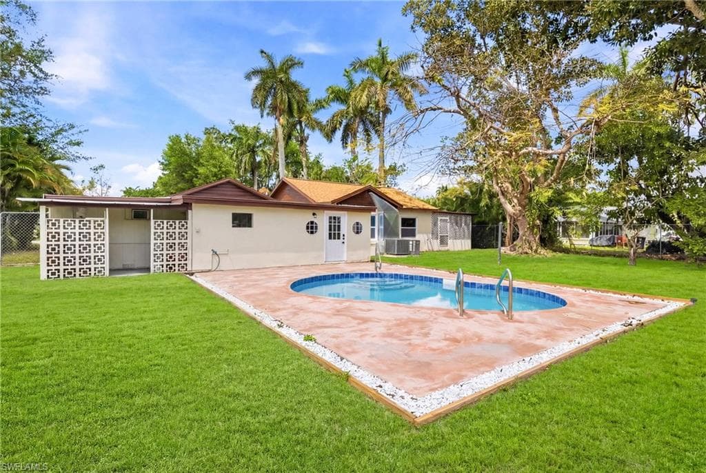 363 New York DR-33