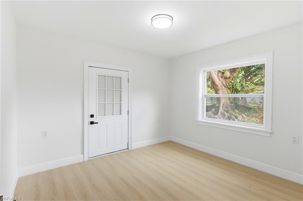 363 New York DR-21