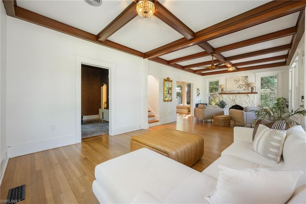 1473 Barcelona AVE-13