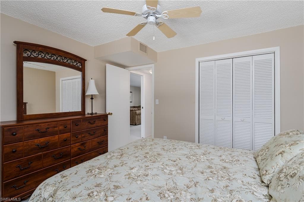 5515 Rattlesnake Hammock RD 205-18