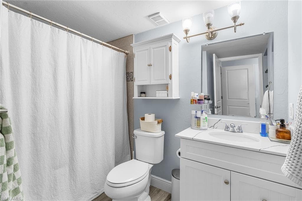 13621 Eagle Ridge DR 1517-15