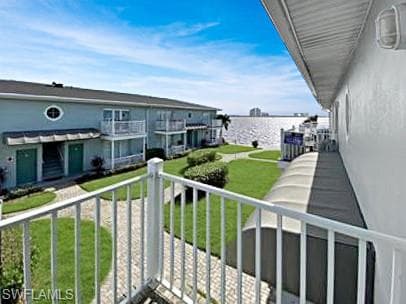 3334 N Key DR 8-15