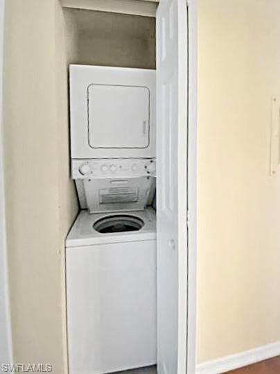 3334 N Key DR 8-4