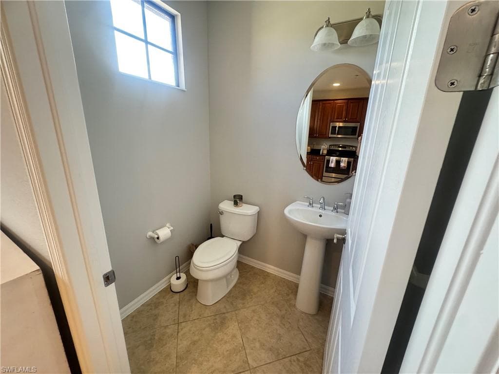 8663 Olinda WAY 7507-7
