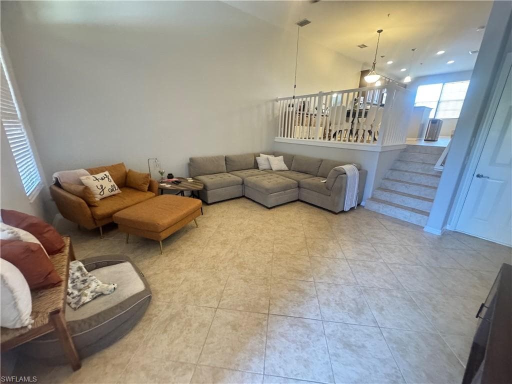 8663 Olinda WAY 7507-3