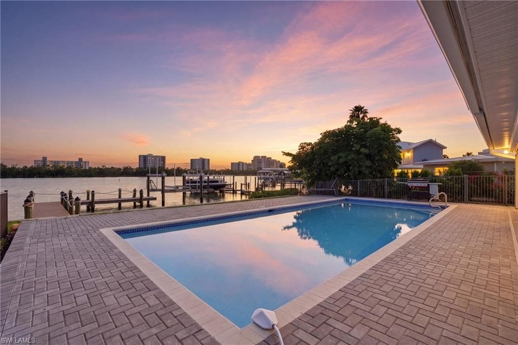 8009 Lagoon RD-42