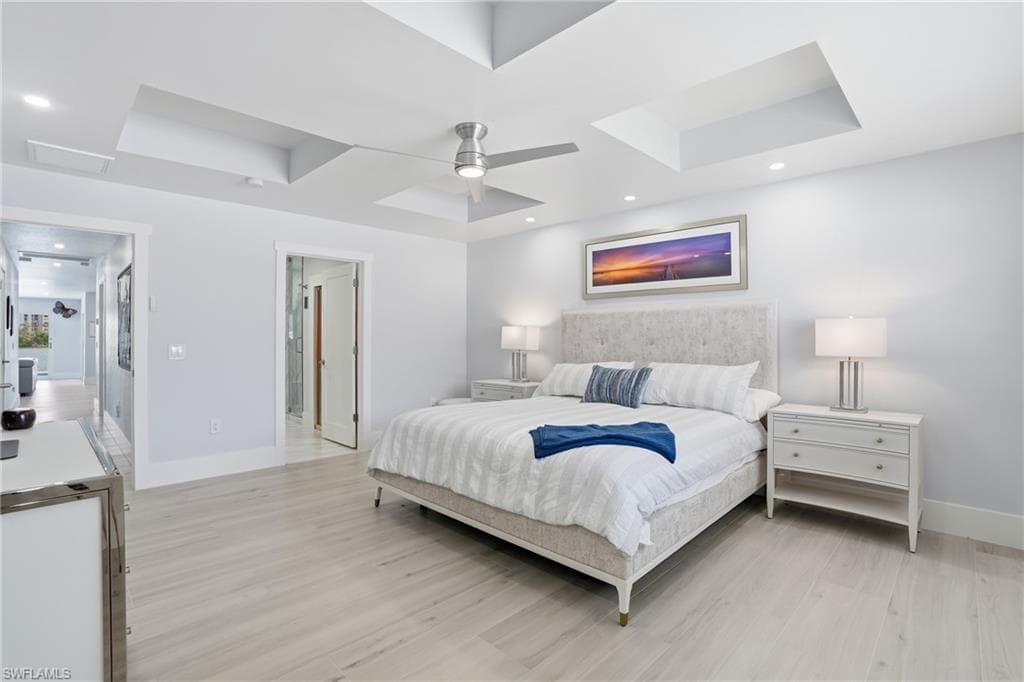 8009 Lagoon RD-26