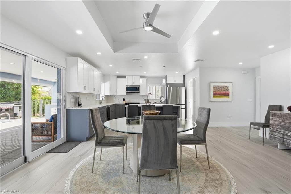 8009 Lagoon RD-20