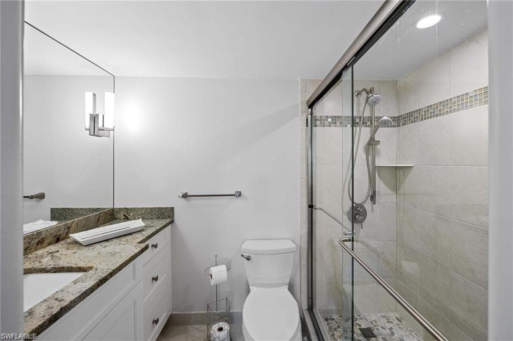 1222 Gordon DR 15-14