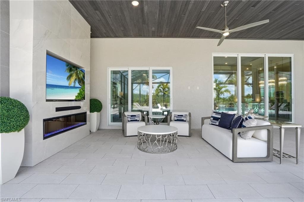 18902 Wildblue BLVD-32
