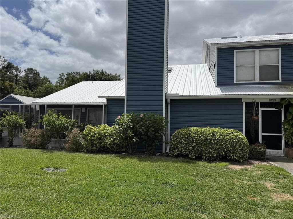 3334 Timberwood CIR-2