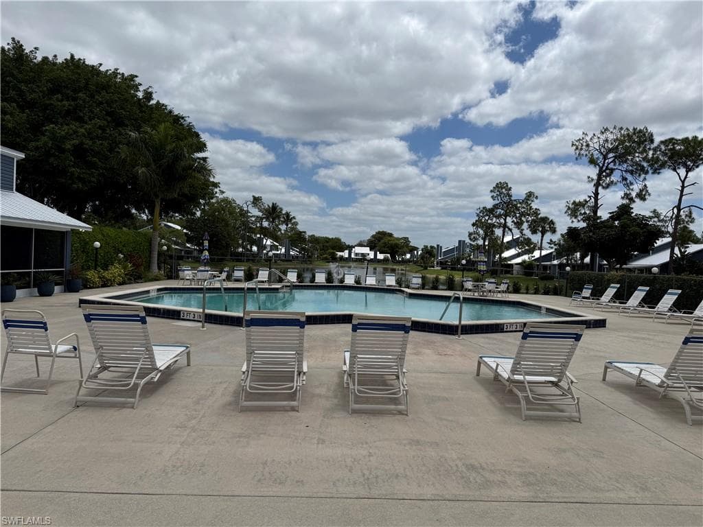 3334 Timberwood CIR-7