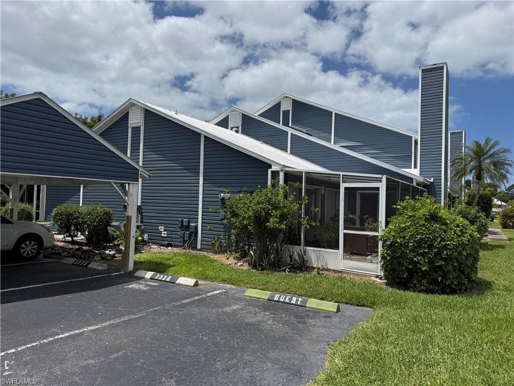 3334 Timberwood CIR-3