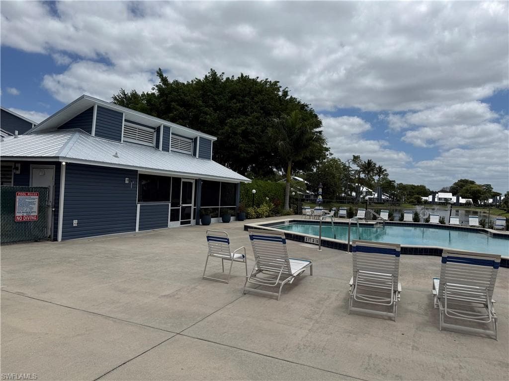 3334 Timberwood CIR-8